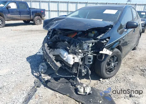 2015 Toyota Prius Four z USA, uszkodzony, nr VIN JTDKN3DUXF1927566